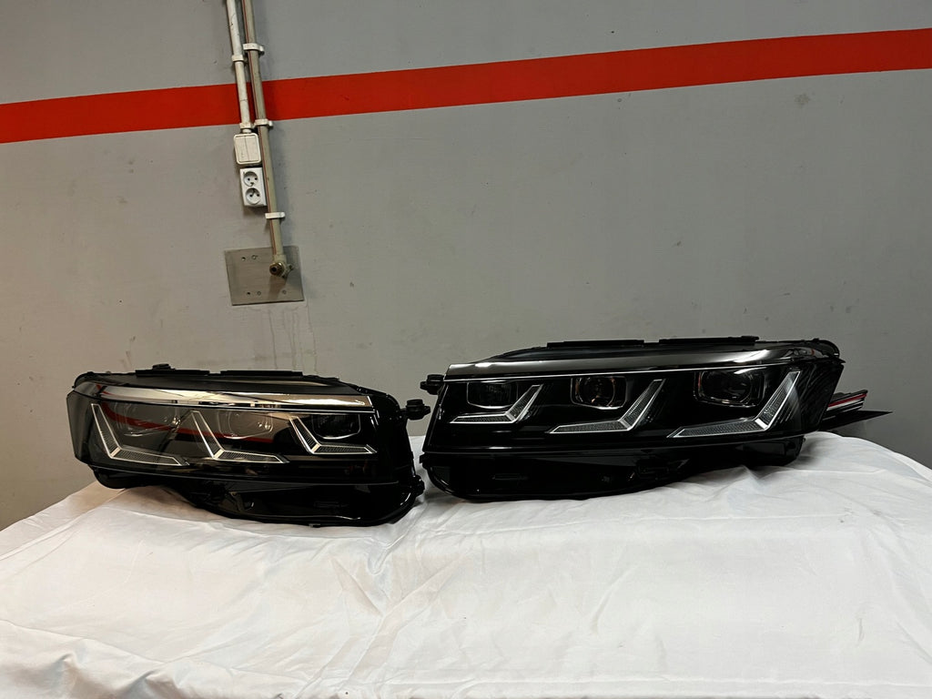 Frontscheinwerfer VW Touareg 761941081B 761941082B LED Ein Satz Headlight