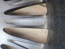Load image into Gallery viewer, 1x Alufelge 20 Zoll 8.0" 5x114.3 35ET Glanz BNU82 Toyota Rim Wheel FEL8009380753mw