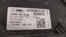 Laden Sie das Bild in den Galerie-Viewer, Frontscheinwerfer Mercedes-Benz Sprinter BA9109060100 Rechts Headlight SCH8118126785te