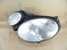 Load image into Gallery viewer, Frontscheinwerfer Mercedes-Benz W211 A0038205826 5DF008704 Links Headlight SCH5885401631vg