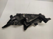 Laden Sie das Bild in den Galerie-Viewer, Frontscheinwerfer Mitsubishi L200 8301D382 Full LED Rechts Headlight SCH2300519061ay