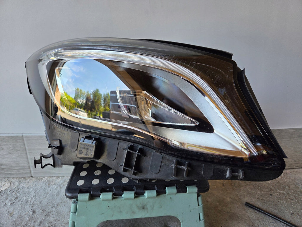 Frontscheinwerfer Mercedes-Benz Gla A1569067000 LED Rechts Headlight SCH1095243671xa