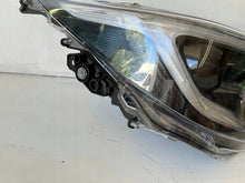 Laden Sie das Bild in den Galerie-Viewer, Frontscheinwerfer Toyota Corolla 8115002X10 Rechts Scheinwerfer Headlight SCH1800137046pq