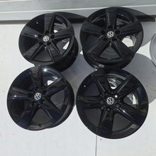 Load image into Gallery viewer, 4x Alufelge 17 Zoll 7.5" 5x112 54ET 6855088 BMW 4 Caddy V Golf VII Touran FEL3339349182sz