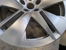 Load image into Gallery viewer, 1x Alufelge 19 Zoll 8.0" 5x112 45ET 5LA601025C Skoda Enyaq Rim Wheel FEL2011544069pc
