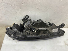 Laden Sie das Bild in den Galerie-Viewer, Frontscheinwerfer Skoda Fabia IV 6VB941016 Rechts Scheinwerfer Headlight SCH6823912994wt