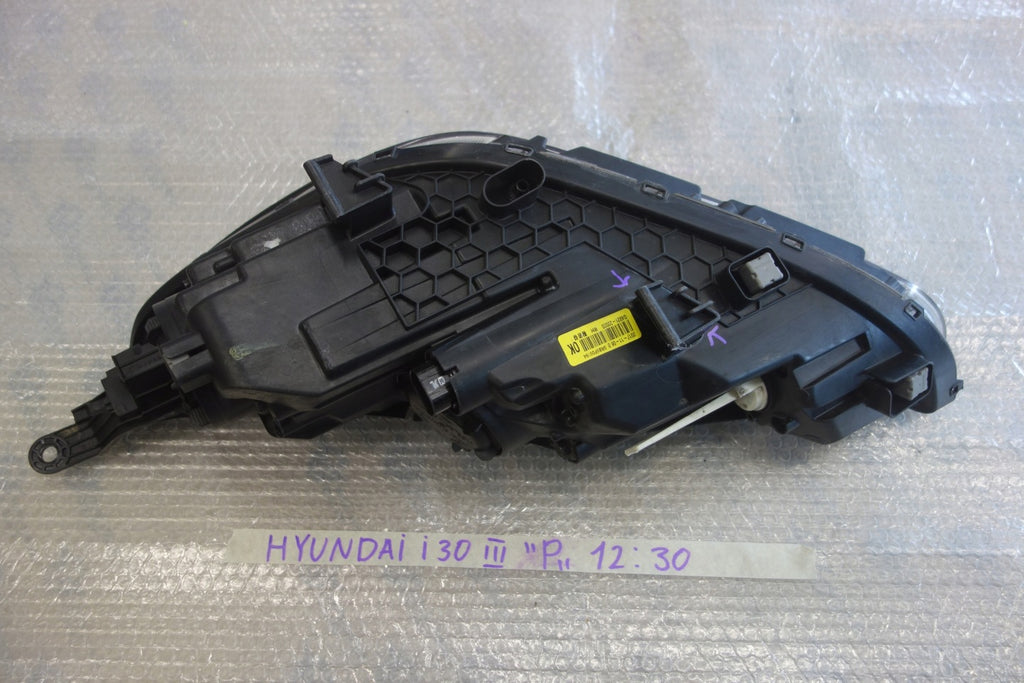 Frontscheinwerfer Hyundai I30 III 92102-G4020 Rechts Scheinwerfer Headlight SCH7753839053wn