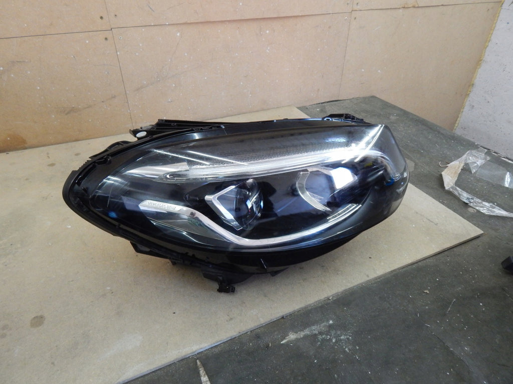 Frontscheinwerfer Mercedes-Benz W246 A2469067001 Rechts Scheinwerfer Headlight SCH8421156225jr