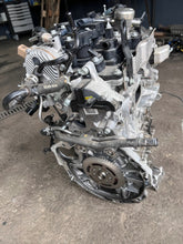 Laden Sie das Bild in den Galerie-Viewer, Motor Kia Stonic G3LE 1.0 TGDI 101PS 30TKm 2022 Benzin Engine Unkomplett MOT9039828648wq