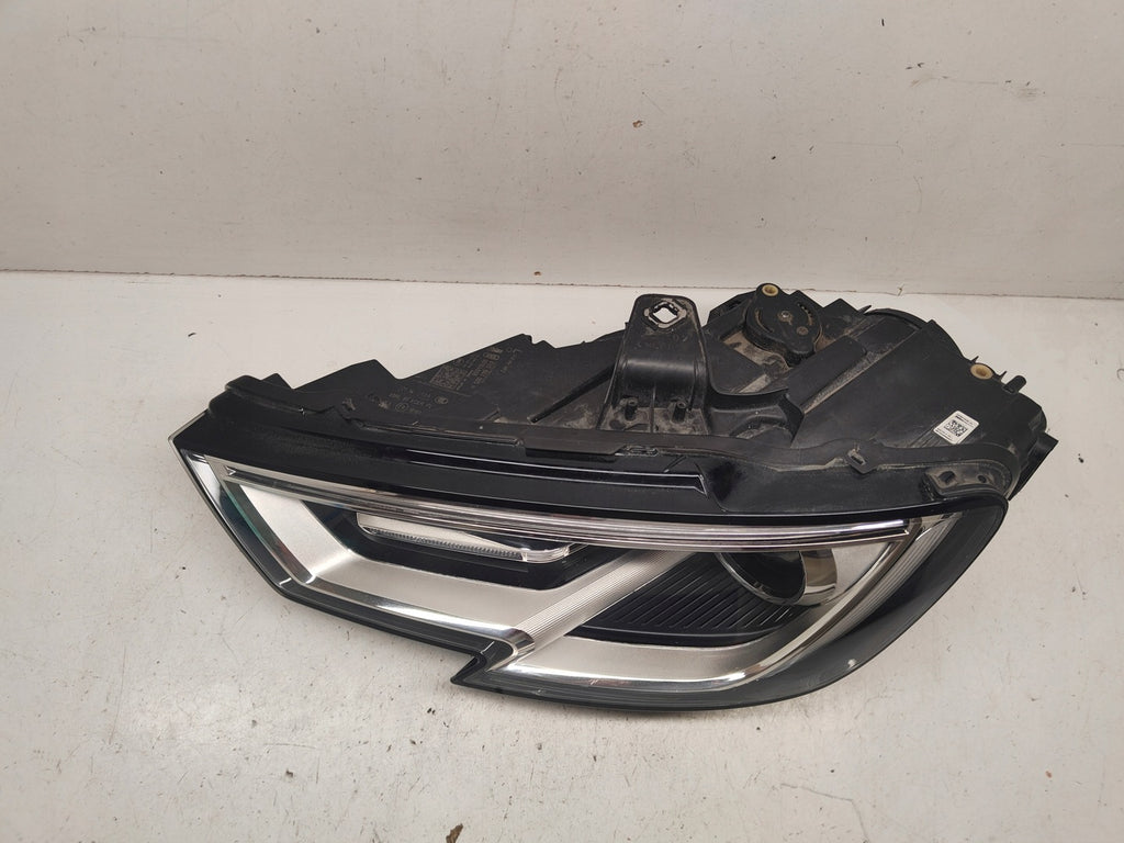 Frontscheinwerfer Audi Etron 8V0941005H Xenon Links Scheinwerfer Headlight