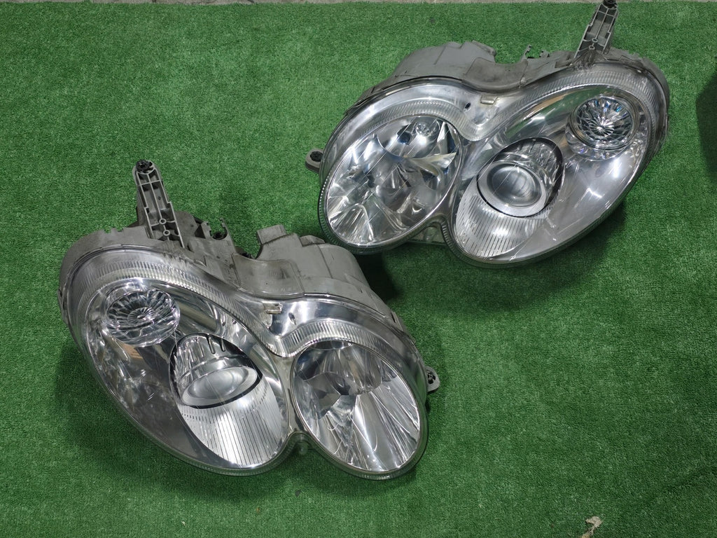 Frontscheinwerfer Mercedes-Benz Clk Xenon Ein Satz Scheinwerfer Headlight SCH1967089012uc