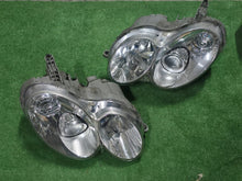 Laden Sie das Bild in den Galerie-Viewer, Frontscheinwerfer Mercedes-Benz Clk Xenon Ein Satz Scheinwerfer Headlight SCH1967089012uc
