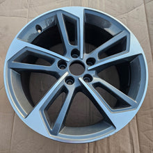 Load image into Gallery viewer, 1x Alufelge 18 Zoll 8.0" 5x112 40ET 8W0601025DL Audi A5 A4 Rim Wheel FEL2394719197xy