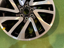Load image into Gallery viewer, 1x Alufelge 18 Zoll 7.0" 6x114.3 45ET 403004KJ6B Nissan Navara D23 Rim Wheel FEL2438880224nv
