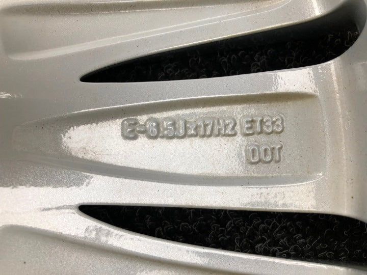 1x Alufelge 17 Zoll 6.5" 5x112 33ET 8U0601025E Audi Q3 Rim Wheel FEL1943290804wb