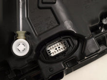 Laden Sie das Bild in den Galerie-Viewer, Frontscheinwerfer Ford Focus NX7B-13E015-CF Links Scheinwerfer Headlight SCH2989538846nn