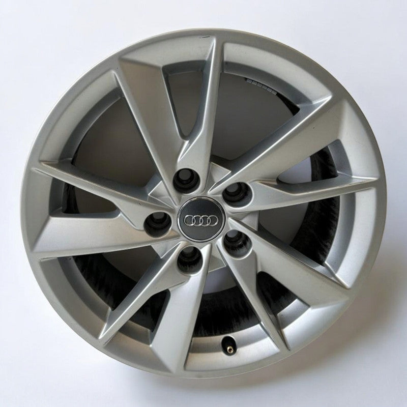 1x Alufelge 16 Zoll 7.0" 5x112 35ET Glanz Silber 8W0601025 Audi A4 Rim Wheel