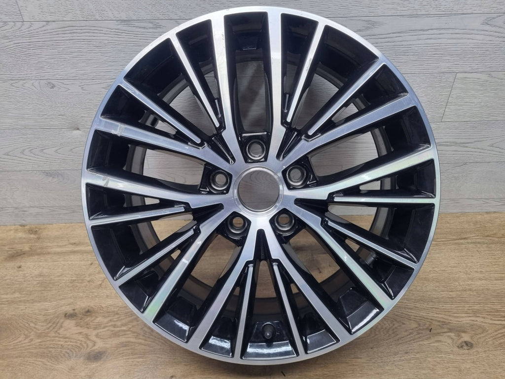1x Alufelge 17 Zoll 6.5" 5x112 52ET 5TA601025 VW Touran Rim Wheel FEL7508593075zc