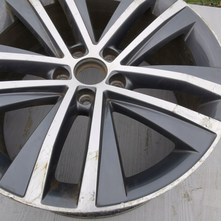 1x Alufelge 18 Zoll 7.5" 5x112 42ET 7N0601025F Seat Alhambra Rim Wheel FEL6540230067bw