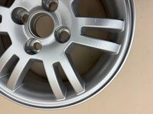 Load image into Gallery viewer, 1x Alufelge 15 Zoll 5.5" 4x100 Toyota Yaris Rim Wheel FEL8111041682uk