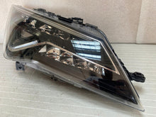Laden Sie das Bild in den Galerie-Viewer, Frontscheinwerfer Seat Leon 5F1941008G LED Rechts Scheinwerfer Headlight