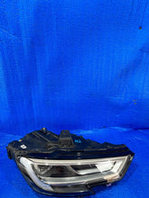 Laden Sie das Bild in den Galerie-Viewer, Frontscheinwerfer Audi A3 8V0941034 Rechts Scheinwerfer Headlight