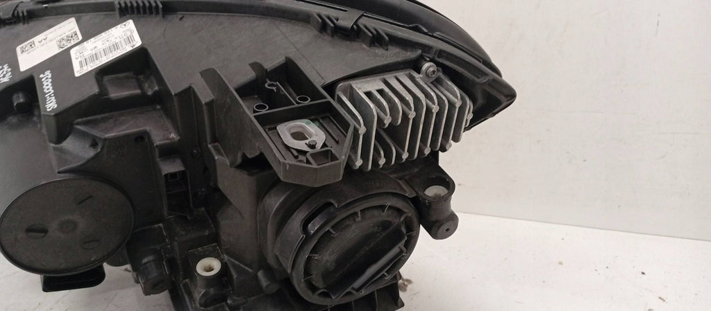Frontscheinwerfer Mercedes-Benz Gla A1569061800 Xenon Rechts Headlight SCH3681930470wl