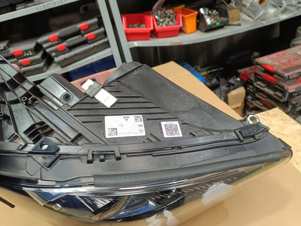 Frontscheinwerfer Mercedes-Benz W213 A2139066810 LED Rechts Headlight SCH1286898252id
