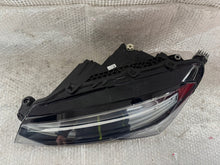 Laden Sie das Bild in den Galerie-Viewer, Frontscheinwerfer Skoda Superb III Full LED Links Scheinwerfer Headlight SCH7057133453jl