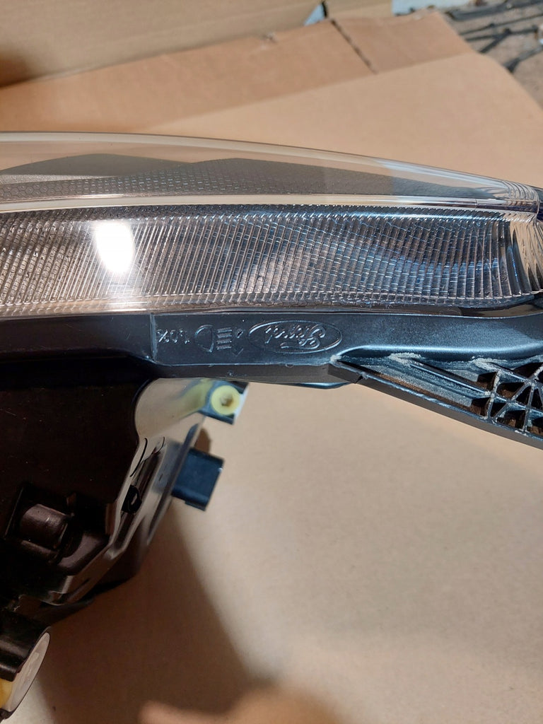 Frontscheinwerfer Ford Focus JX7B-13E014-CE LED Ein Stück (Rechts oder Links)