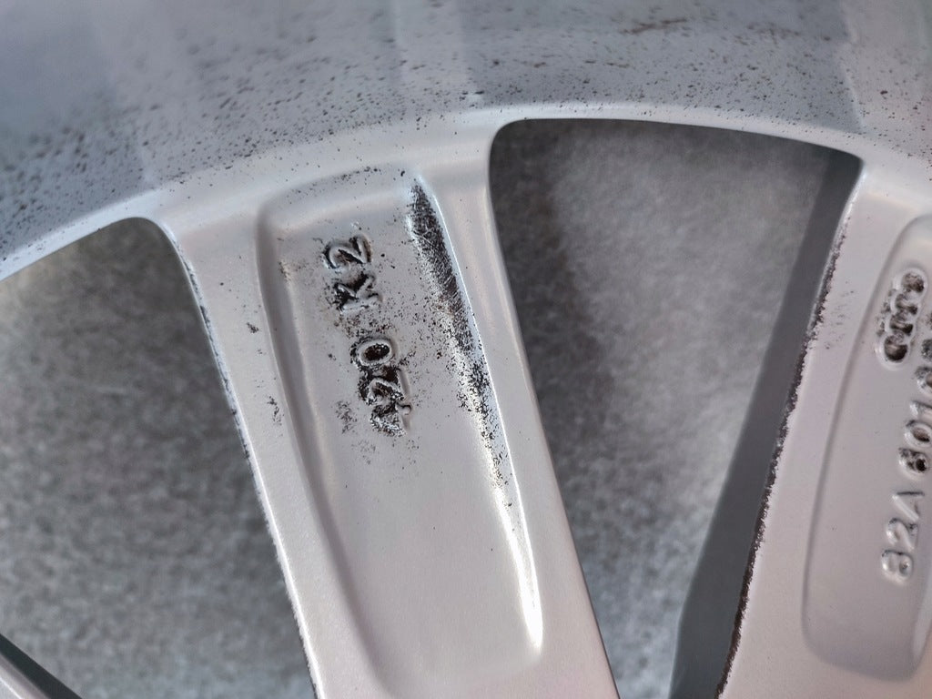 1x Alufelge 16 Zoll 6.5" 5x100 40ET Glanz Silber 82A601025 Audi A1 Rim Wheel FEL3582312777ko