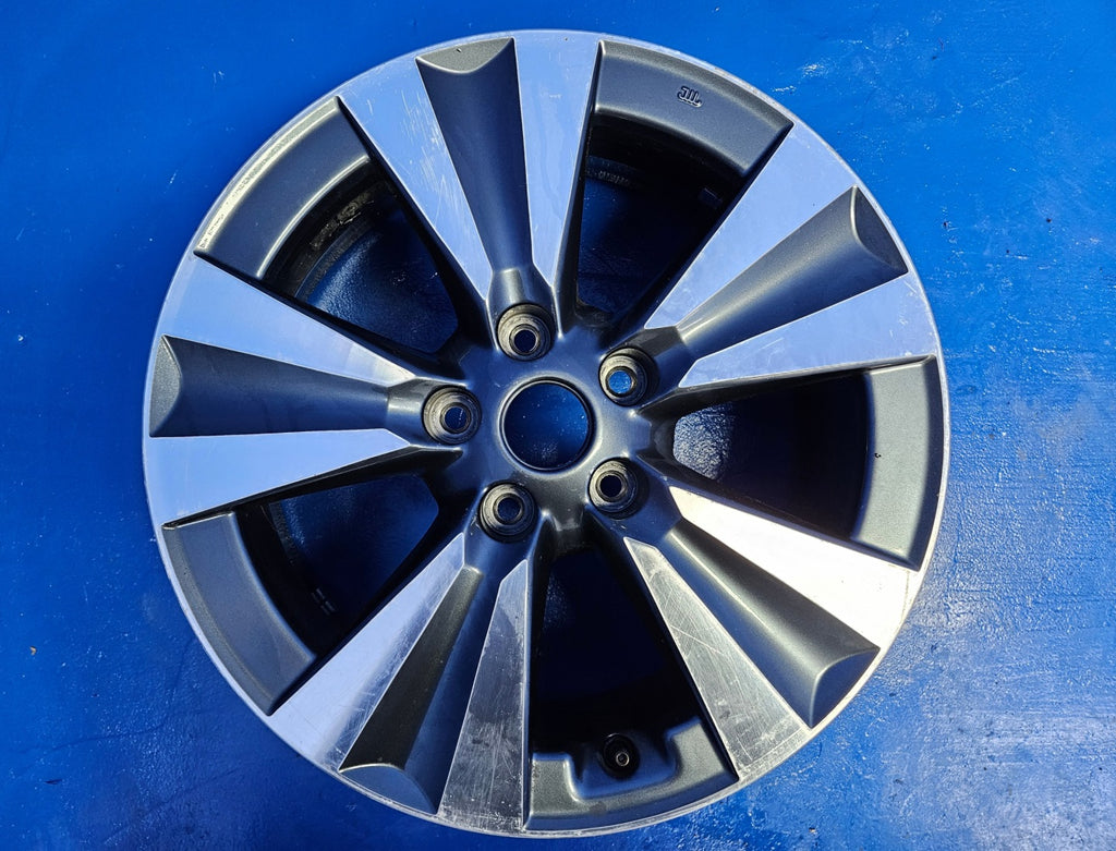 1x Alufelge 17 Zoll 6.5" 5x114.3 45ET Glanz Grau 3NA3A Mg Pulsar Rim Wheel FEL5096704696rh