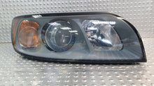 Laden Sie das Bild in den Galerie-Viewer, Frontscheinwerfer Volvo V50 30698890 Xenon Rechts Scheinwerfer Headlight SCH9716823531qq