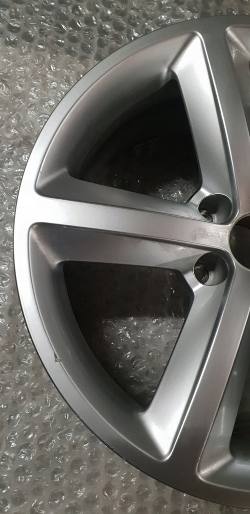 1x Alufelge 18 Zoll 8.5" 5x112 29ET Glanz Silber 8T0601025M Audi A5 Rim Wheel FEL9941879420wl