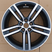 Load image into Gallery viewer, 1x Alufelge 18 Zoll 8.0" 5x112 30ET Glanz Graphit 6894842 BMW 5 G31 G30 Mg FEL9665530389ku