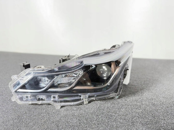 Frontscheinwerfer Toyota Corolla Links Scheinwerfer Headlight SCH4175140373mc