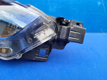 Load image into Gallery viewer, Frontscheinwerfer Mazda Cx3 Cx-3 LED Rechts Scheinwerfer Headlight