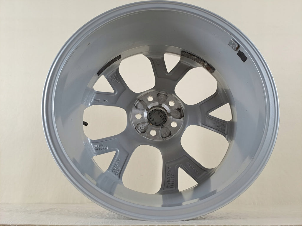 1x Alufelge 17 Zoll 6.5" 5x100 48ET Glanz Silber 6F9601025H Seat Arona Rim Wheel