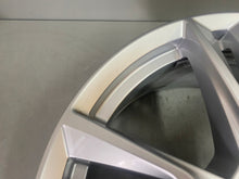 Laden Sie das Bild in den Galerie-Viewer, 1x Alufelge 18 Zoll 7.5&quot; 5x108 50ET Glanz Silber 31362866 Volvo Xc60 Ii