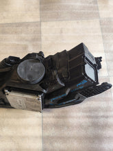 Laden Sie das Bild in den Galerie-Viewer, Frontscheinwerfer Skoda Fabia III 6V1941016F LED Rechts Scheinwerfer Headlight SCH9386055550je