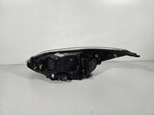 Laden Sie das Bild in den Galerie-Viewer, Frontscheinwerfer Ford Focus III 1784365415745 Rechts Scheinwerfer Headlight SCH2129601409cw