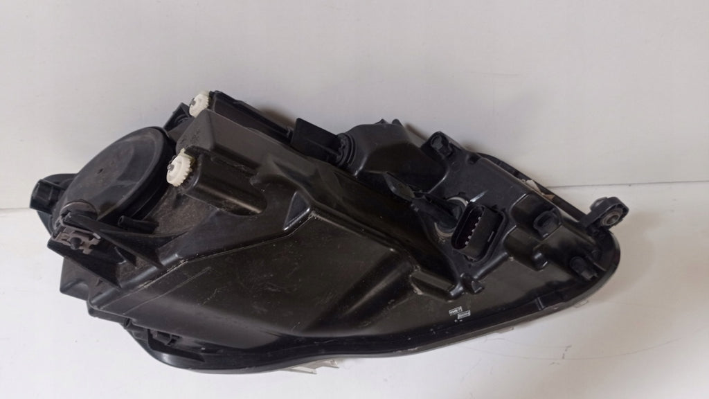 Frontscheinwerfer VW Caddy III 2K5941005B Links Scheinwerfer Headlight SCH1351372883zt