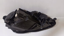 Laden Sie das Bild in den Galerie-Viewer, Frontscheinwerfer VW Caddy III 2K5941005B Links Scheinwerfer Headlight SCH1351372883zt