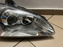 Laden Sie das Bild in den Galerie-Viewer, Frontscheinwerfer Ford Focus 4M51-13099-ED Xenon Rechts Scheinwerfer Headlight SCH1671837581tl