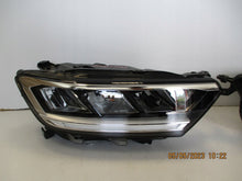 Load image into Gallery viewer, Frontscheinwerfer VW T-Roc 2GA941006 Full LED Ein Stück (Rechts oder Links)