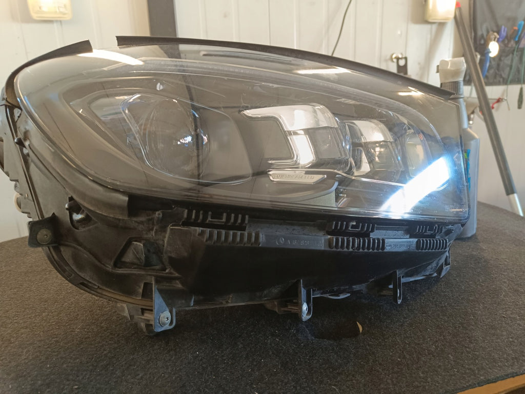 Frontscheinwerfer Mercedes-Benz Gls A1679066208 LED Rechts Headlight SCH5619678531hg