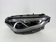 Laden Sie das Bild in den Galerie-Viewer, Frontscheinwerfer Mercedes-Benz W247 A2479064204 Rechts Scheinwerfer Headlight SCH7966817339nn