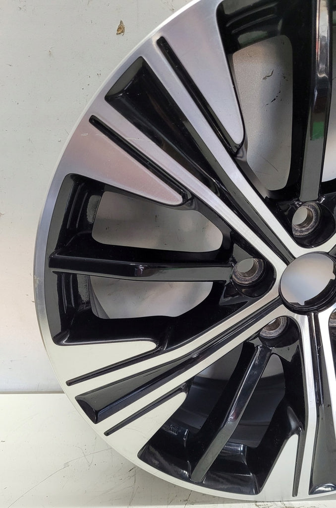 1x Alufelge 18 Zoll 7.0" 5x114.3 38ET Mitsubishi Outlander Rim Wheel