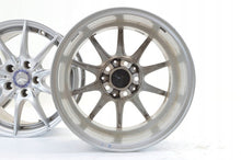 Laden Sie das Bild in den Galerie-Viewer, 4x Alufelge 16 Zoll 7.0" 5x112 43ET Glanz Silber A2044015702 Mercedes-Benz FEL3958330217xb