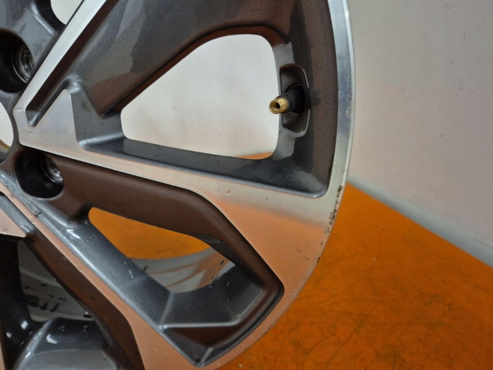 1x Alufelge 17 Zoll 6.5" 4x100 49ET Glanz Graphit 52910-H8500 Kia Stonic Mg FEL1523300643nm